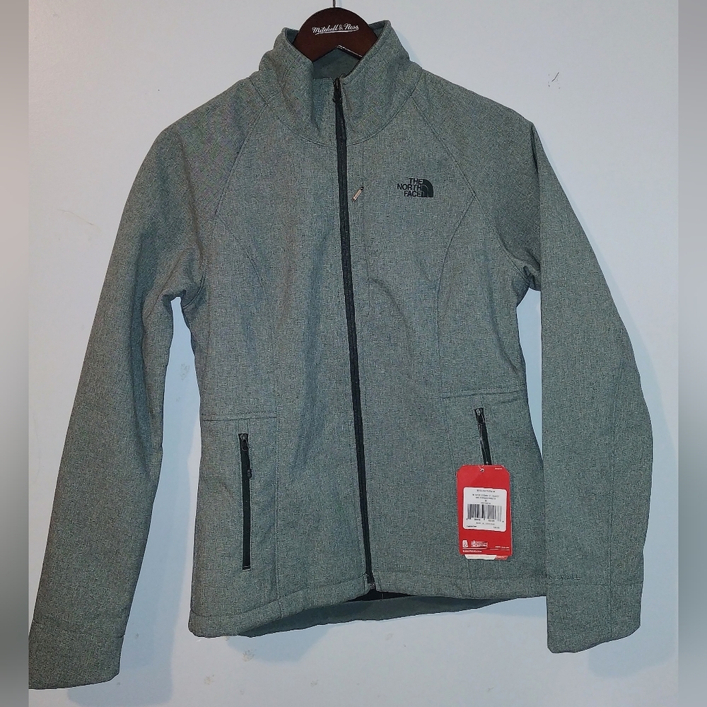 NORTH FACE APEC BIONIC JACKET - SIZE MEDIUM ....NEW NEW WITH TAGS!